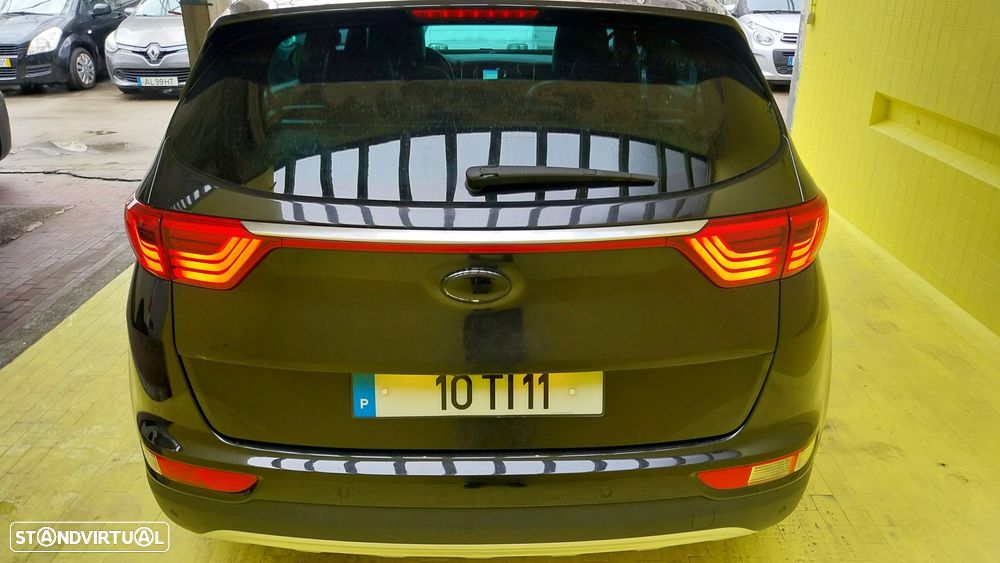 Kia Sportage 1.7 CRDi ISG TX 7DCT - 17