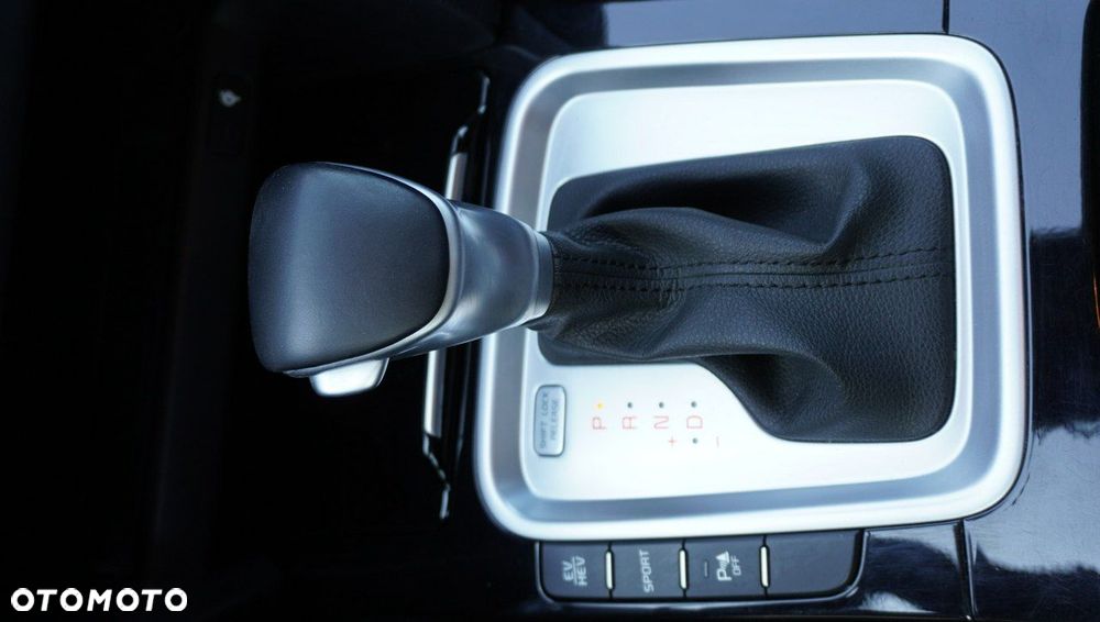 Kia XCeed 1.6 GDI PHEV L Business Line DCT - 18