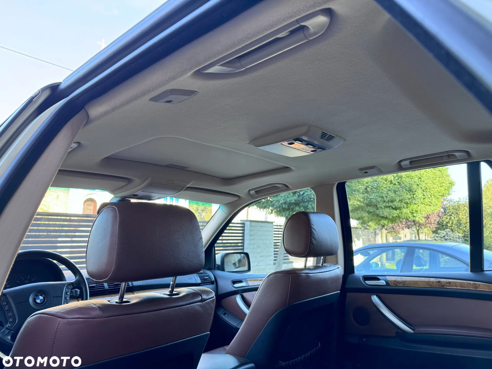 BMW X5 4.4i - 23