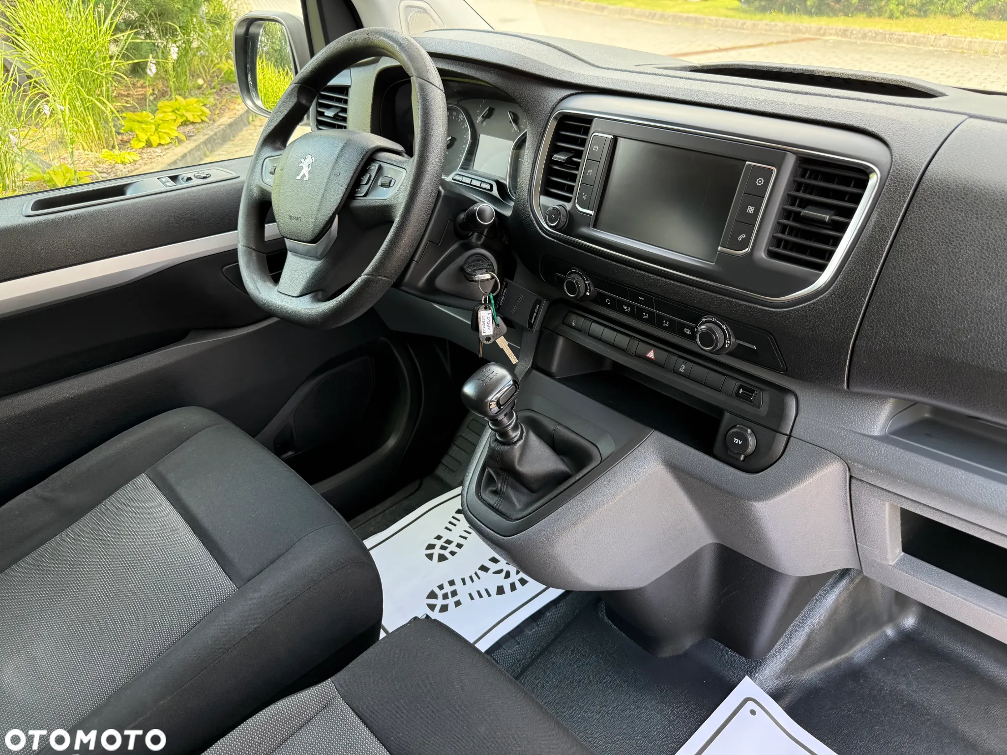 Peugeot Expert - 24