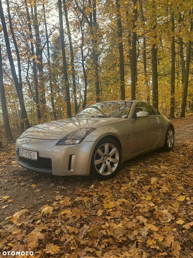 Nissan 350 Z - 2