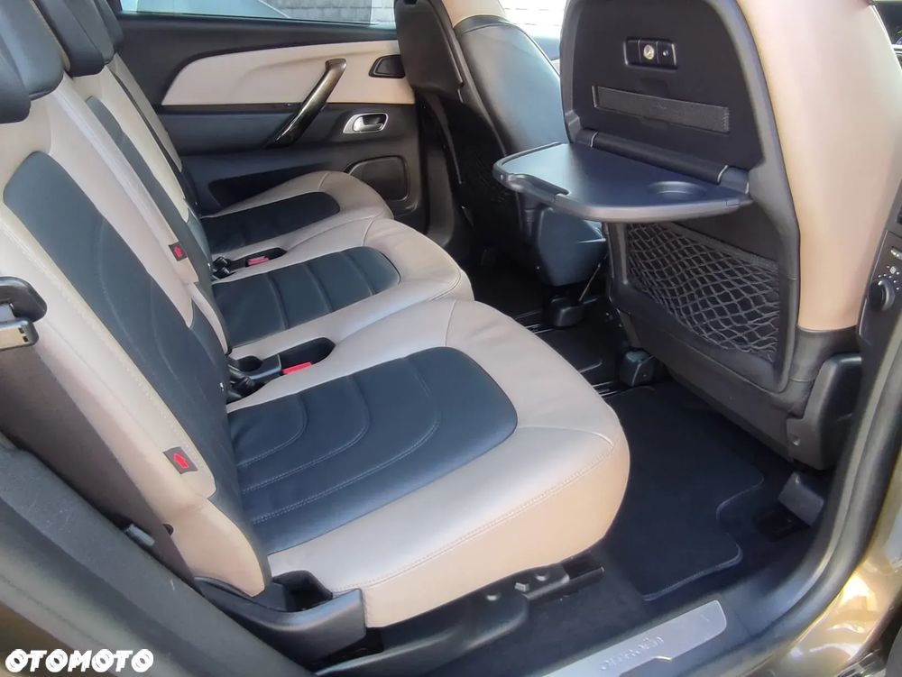 Citroën C4 Picasso e-HDi 115 ETG6 Exclusive - 30