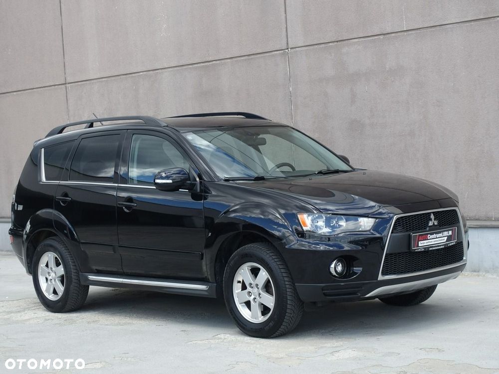 Mitsubishi Outlander 2.4 4WD Invite - 2