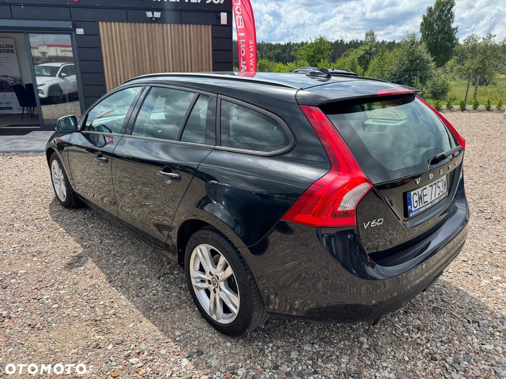 Volvo V60 D3 Geartronic Summum - 3