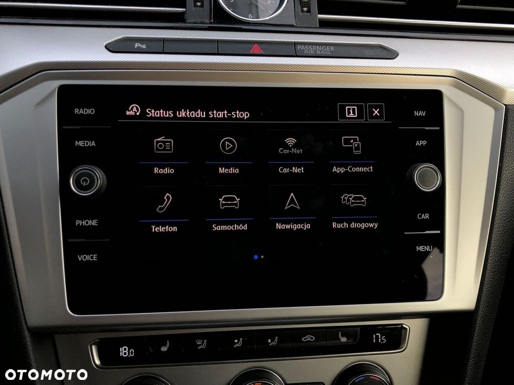 Volkswagen Passat - 18