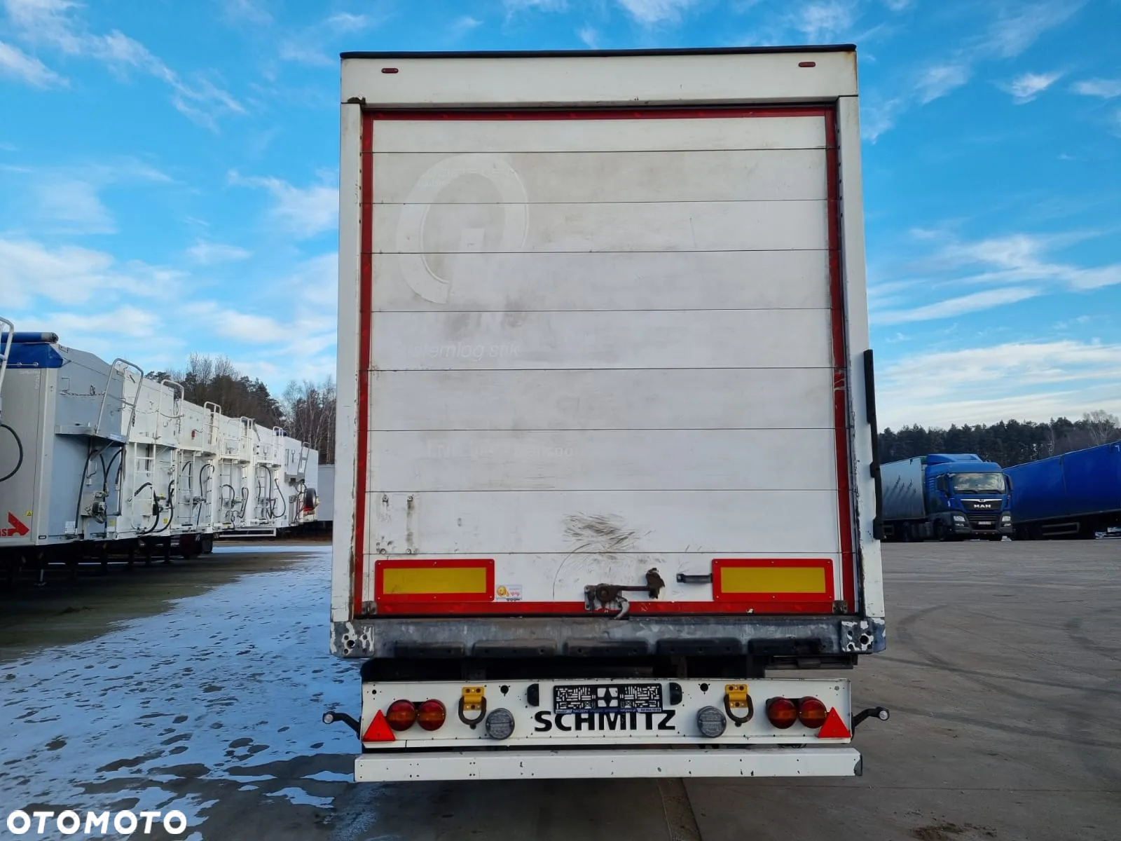 Schmitz Cargobull Izoterma Roleta 2016 rok Doppelstock - 3