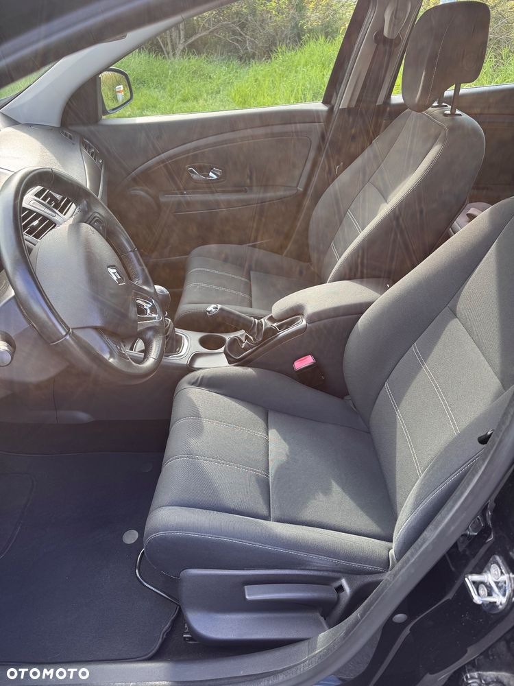 Renault Megane 1.5 dCi Limited - 6