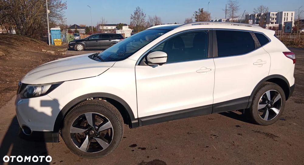 Nissan Qashqai 1.6 DIG-T N-Connecta - 17