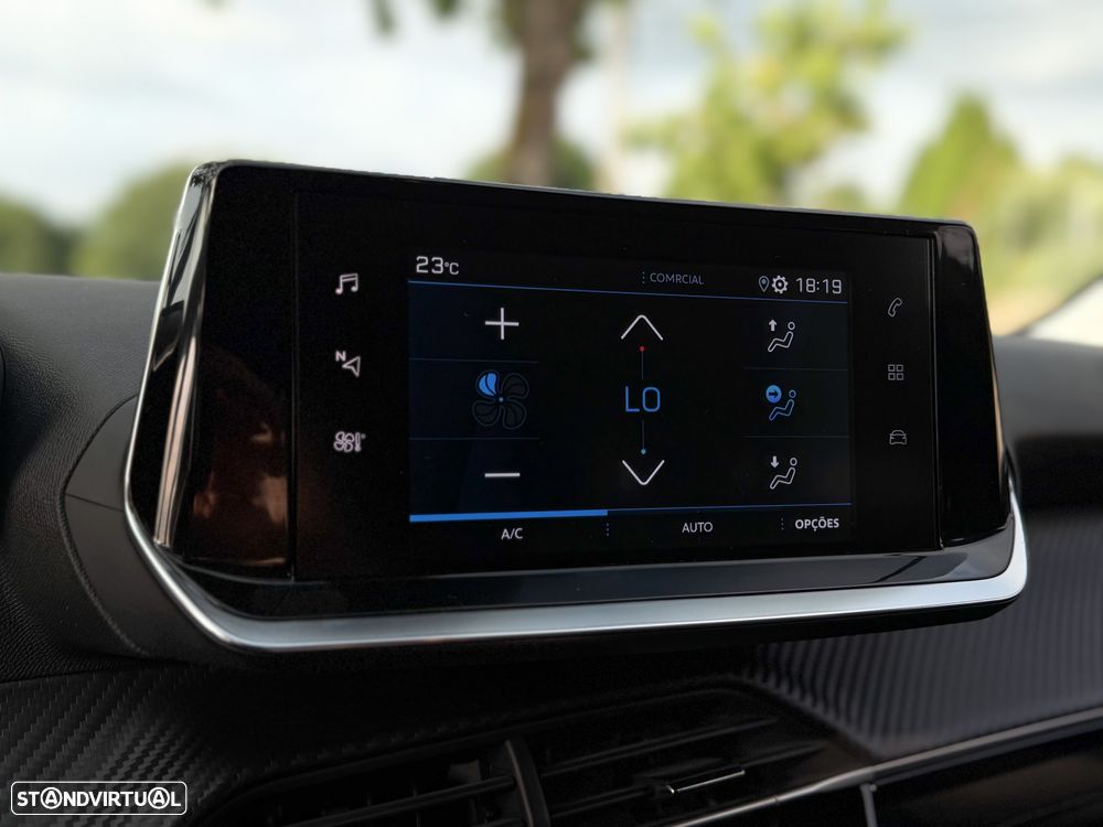 Peugeot 208 1.2 PureTech Allure Pack - 8