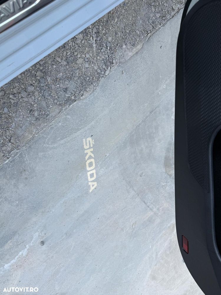 Skoda Octavia 2.0 TDI DSG Premium Edition - 39