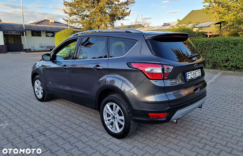 Ford Kuga 2.0 TDCi 4WD Titanium Plus - 3