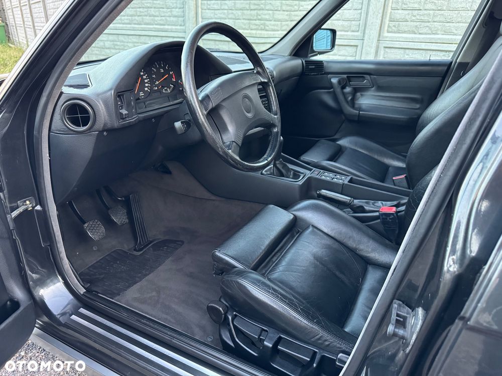 BMW Seria 5 525i - 13