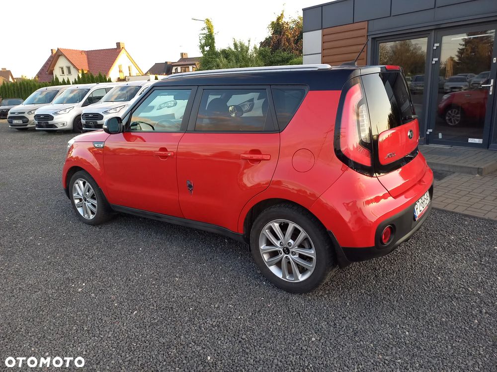 Kia Soul 1.6 CRDI Dream Team Edition - 4