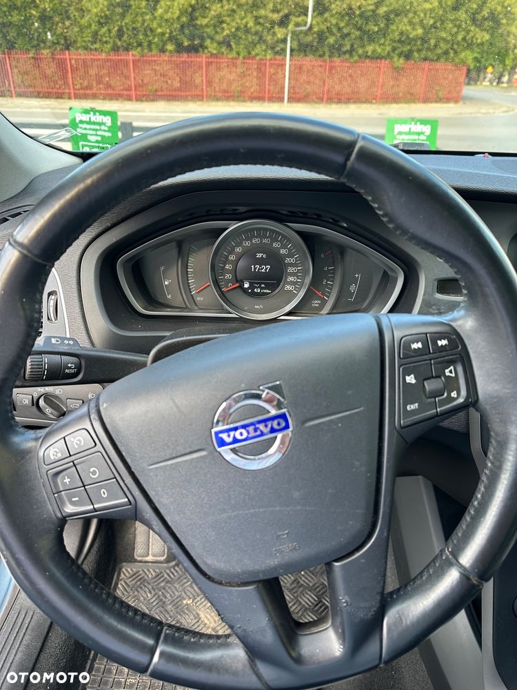 Volvo V40 - 6