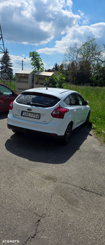 Ford Focus 1.0 EcoBoost Titanium - 4