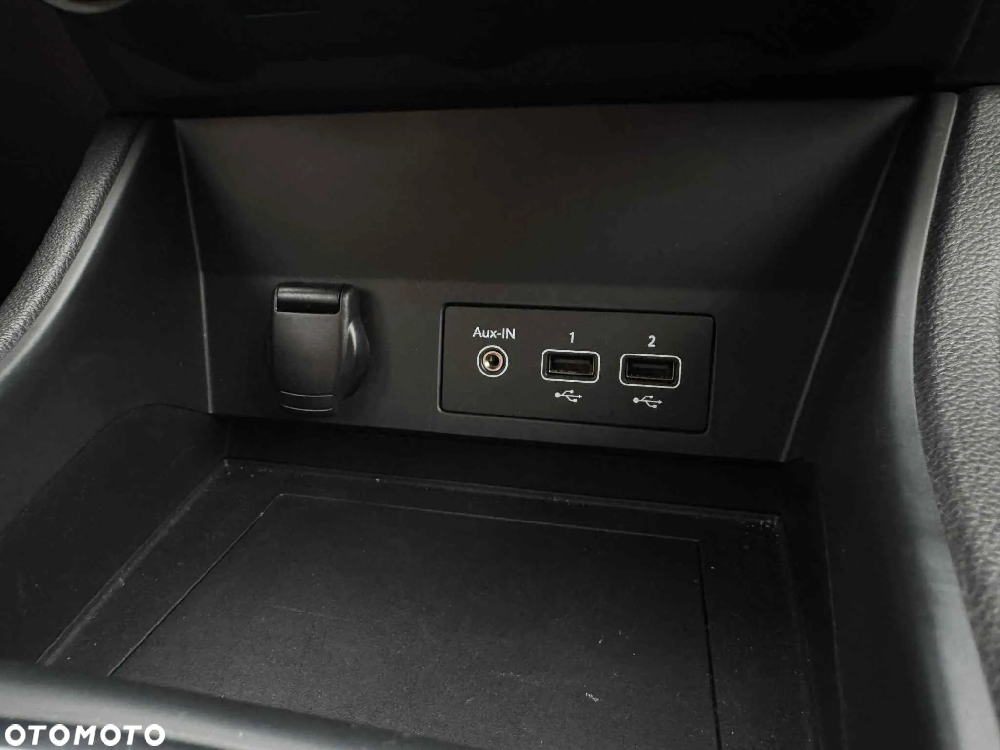 Renault Captur - 19