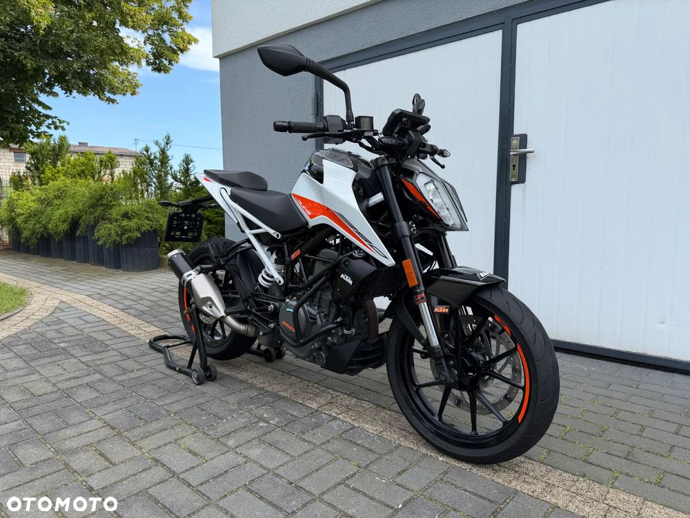 KTM Duke 390 - 2