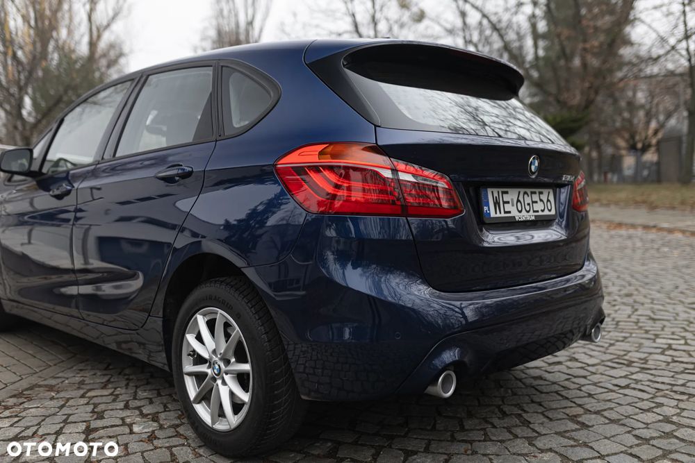 BMW Seria 2 218d Advantage - 11