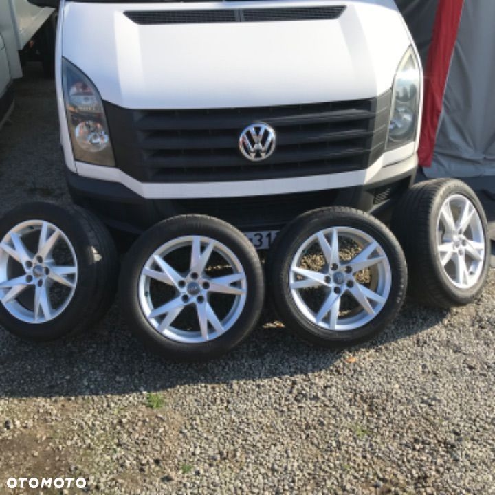 Oryginalne Alu Audi 17 opony Good Year - 11