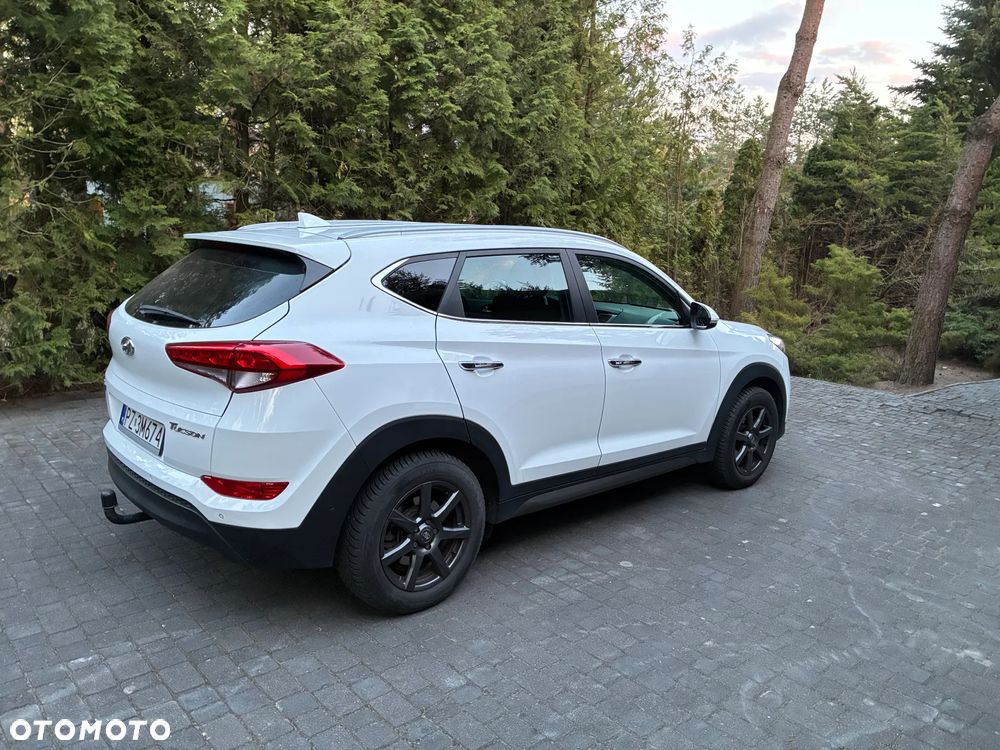 Hyundai Tucson blue 1.7 CRDi 2WD DCT Advantage - 3
