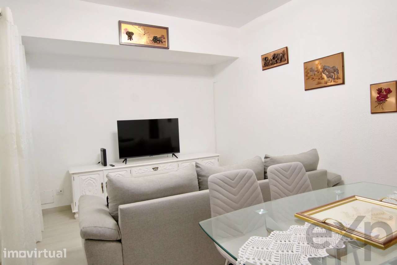 MACHICO – Apartamento T2 no Centro da Cidade | Totalmente Mobilado Ren - Grande imagem: 3/18