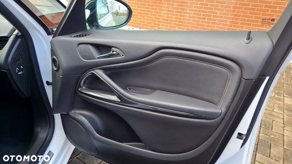 Opel Zafira Tourer 2.0 CDTI Innovation - 15
