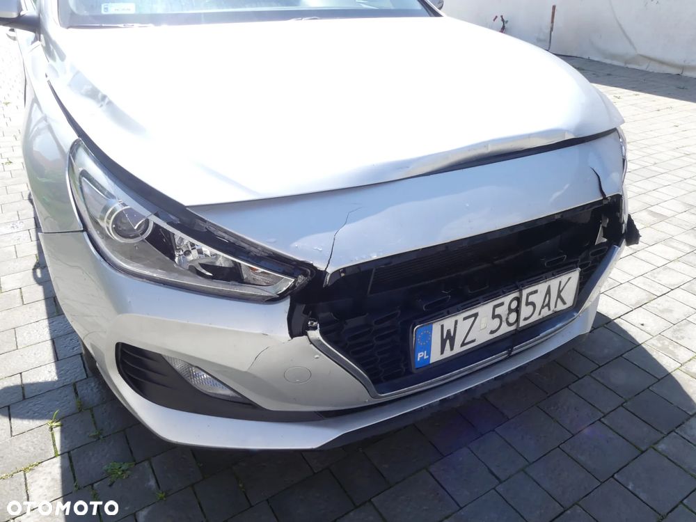 Hyundai i30 1.4 Comfort - 15