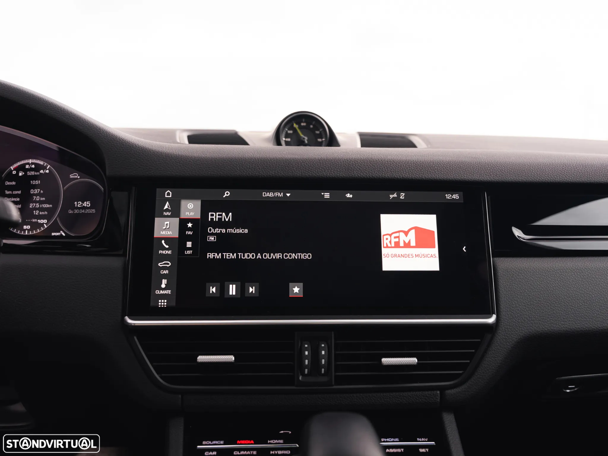 Porsche Cayenne Coupé E-Hybrid - 38