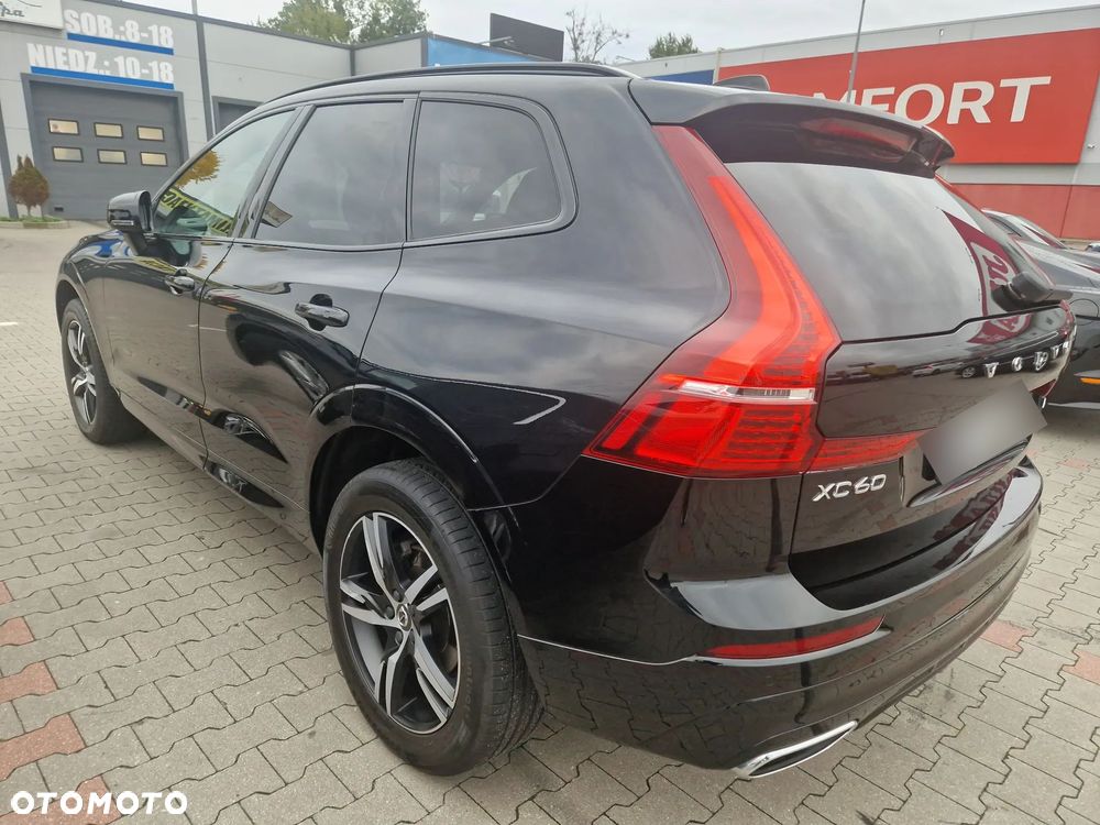Volvo XC 60 D4 R-Design - 6