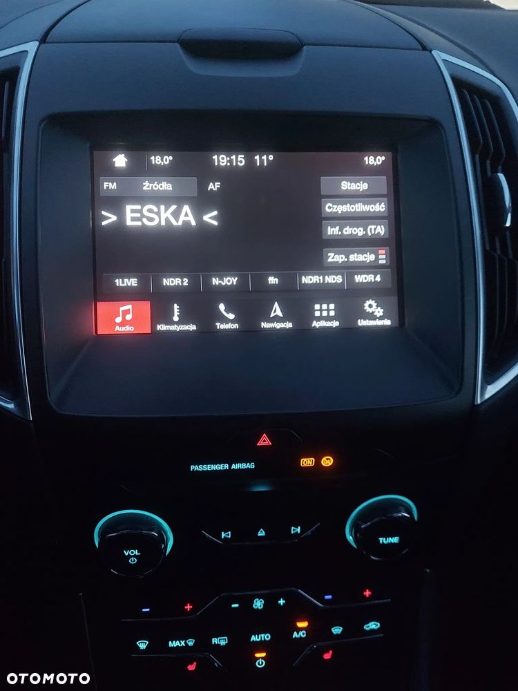 Ford S-Max 2.0 TDCi Titanium PowerShift - 24