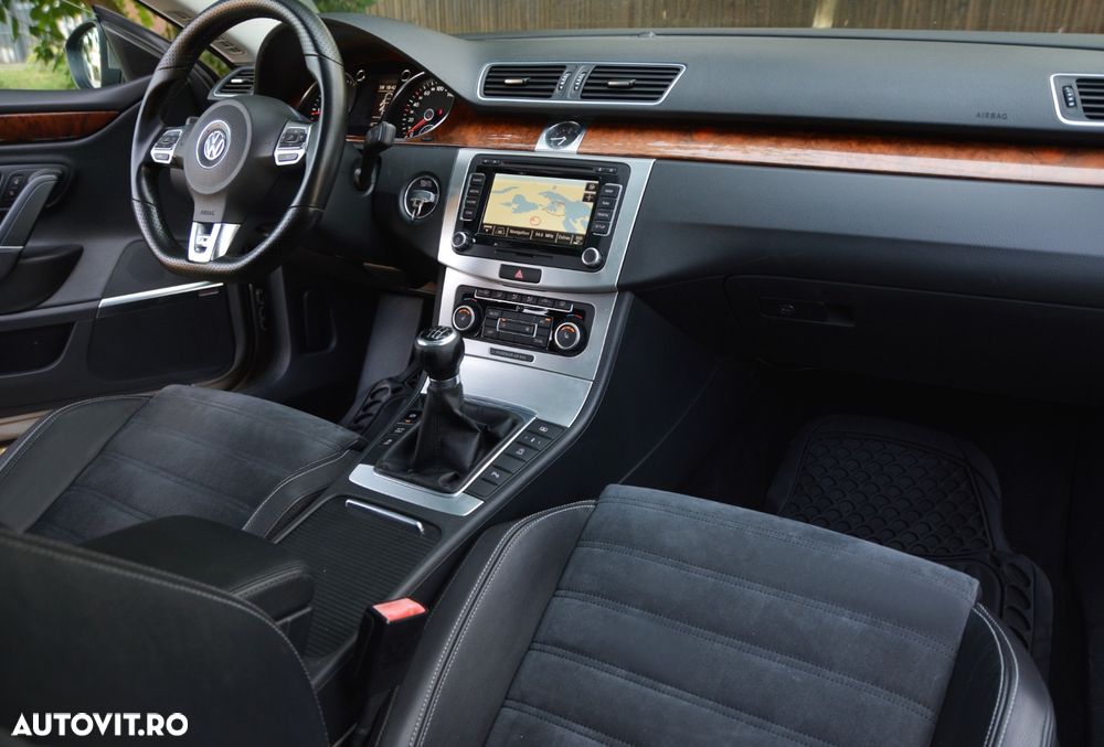 Volkswagen Passat CC 2.0 TDI Individual - 14