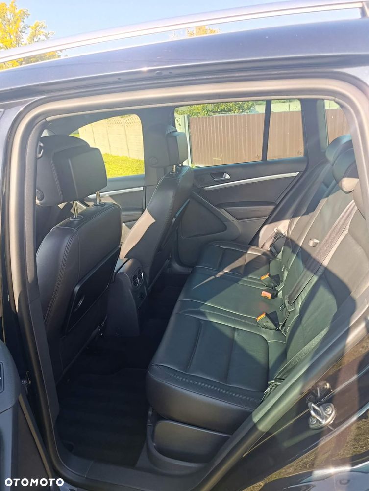 Volkswagen Tiguan 2.0 TSI 4Mot Sport&Style DSG - 9