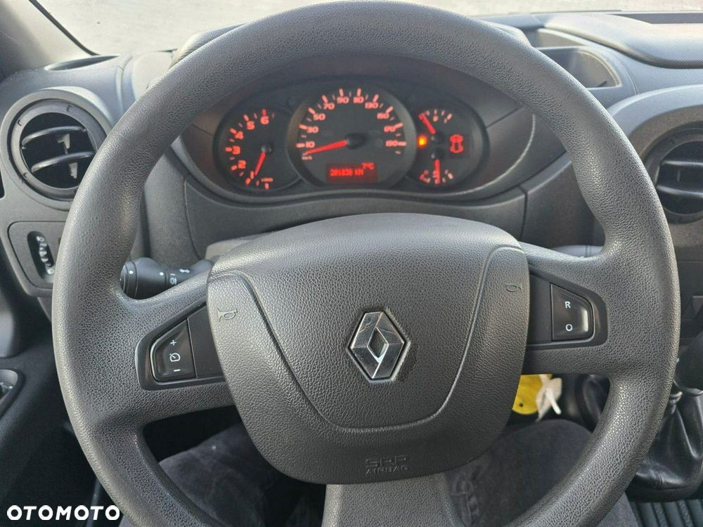 Renault Master - 24