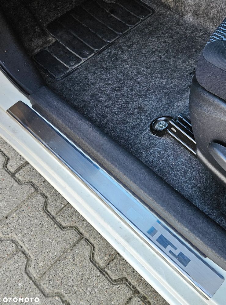 Nissan Note - 21