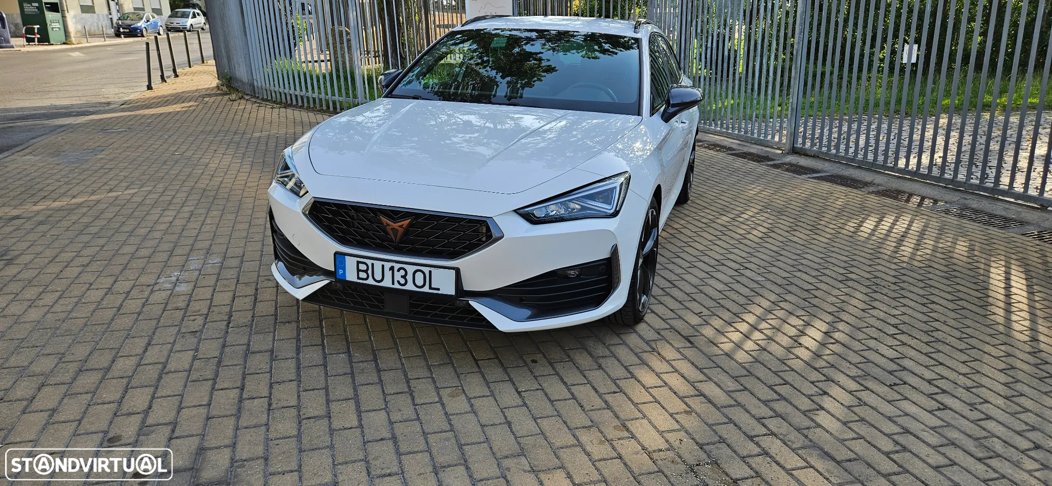 Cupra Leon ST 1.4 e-Hybrid MID DSG - 18
