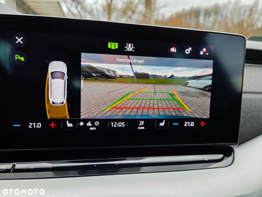 Skoda Octavia 2.0 TDI SCR Style DSG - 8