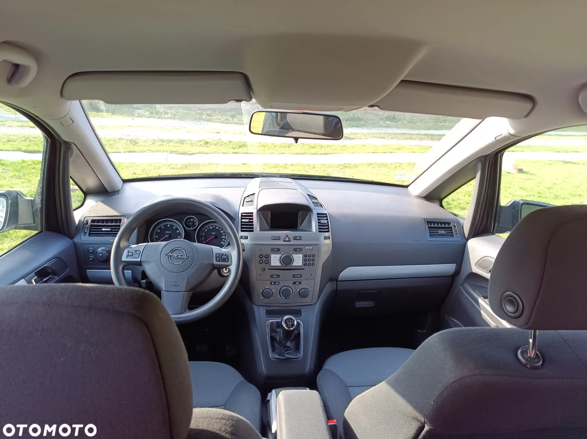 Opel Zafira 1.6 - 14
