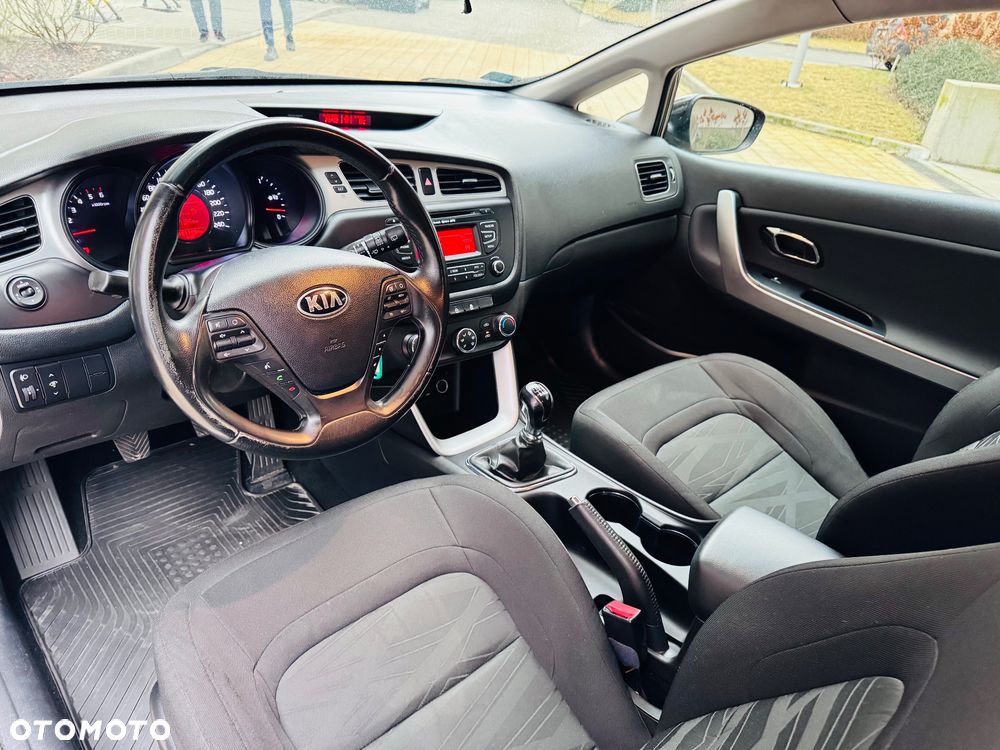 Kia Ceed 1.6 CRDi L - 19