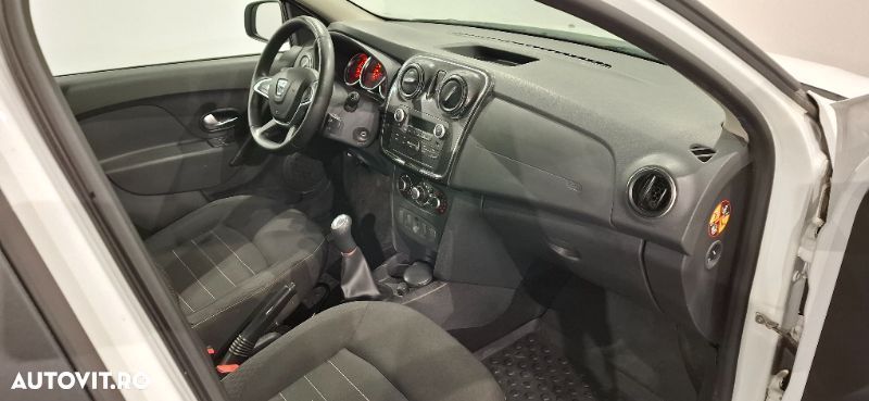Dacia Logan - 12