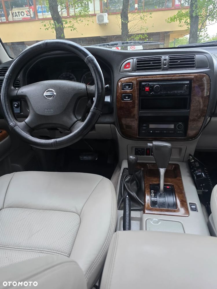 Nissan Patrol - 17