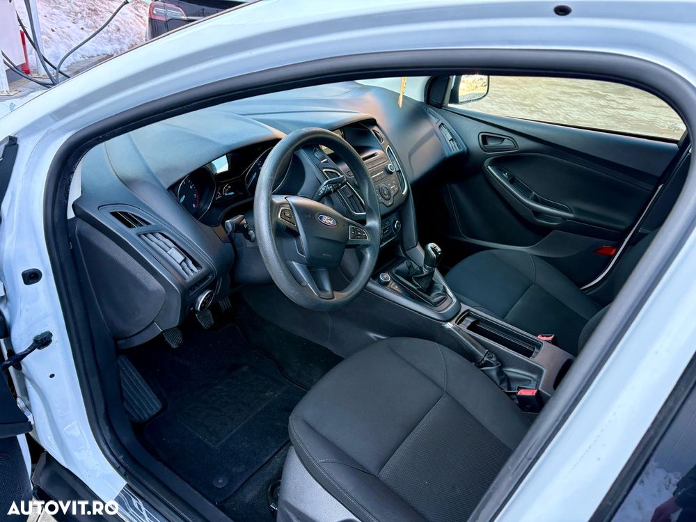 Ford Focus 1.0 EcoBoost Start-Stopp-System - 9