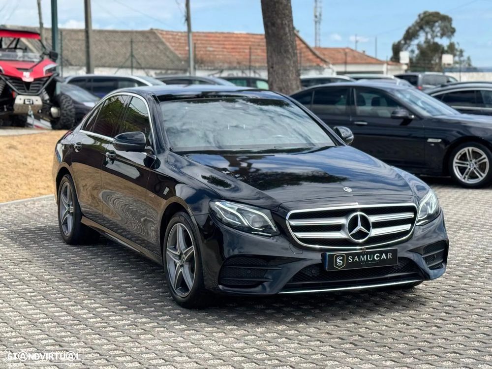 Mercedes-Benz E 300 de AMG Line - 12