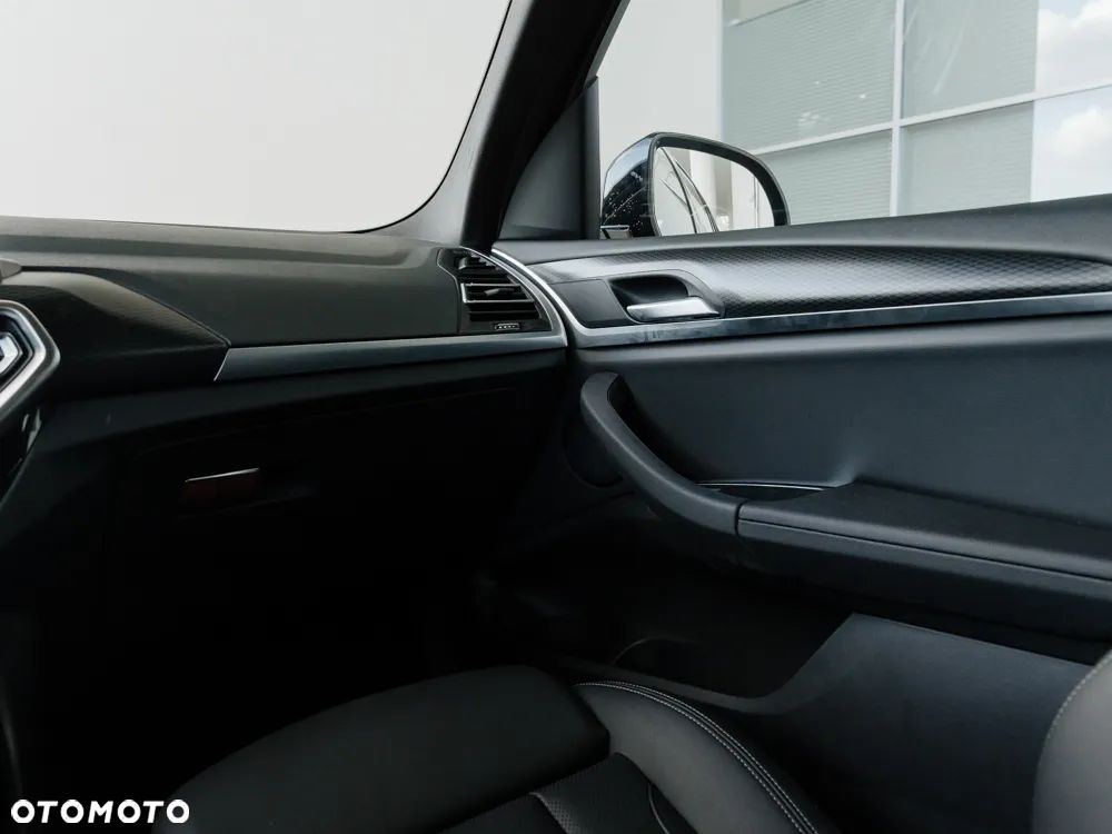 BMW X3 xDrive20d - 8