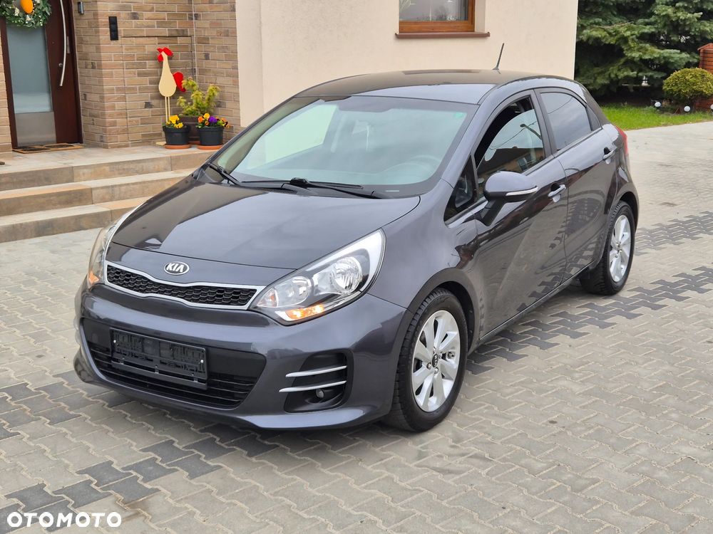 Kia Rio 1.2 Dream Team Edition - 14