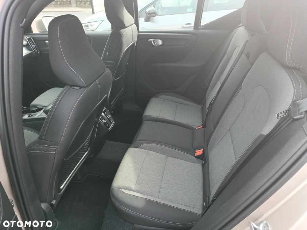 Volvo XC 40 T2 Core - 15