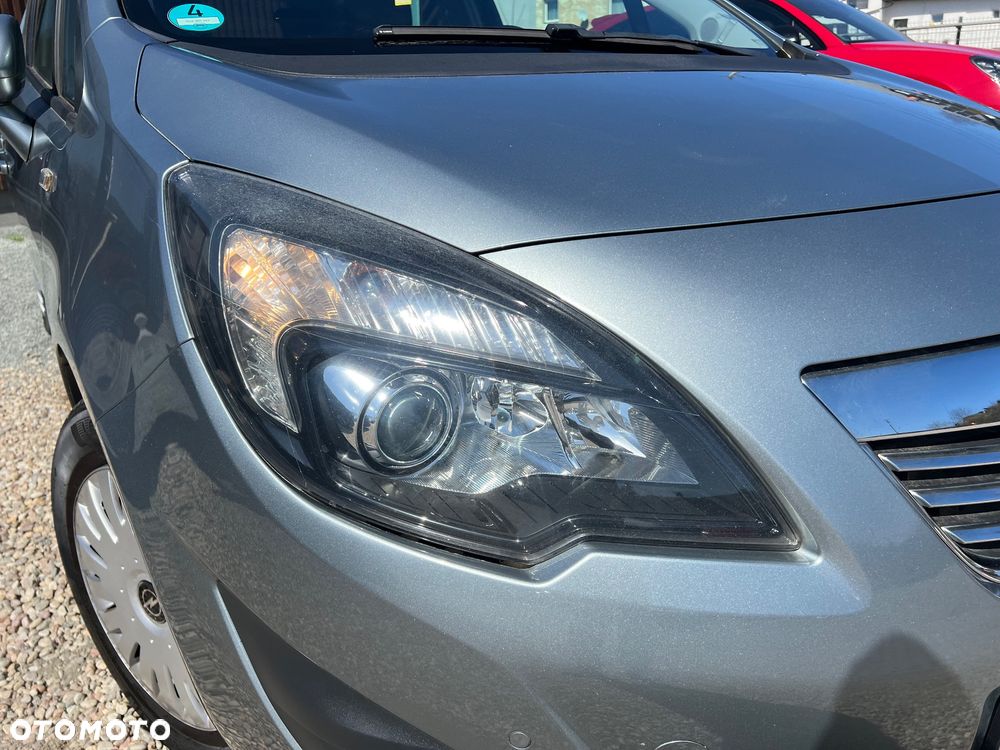 Opel Meriva 1.4 T Cosmo S&S - 11