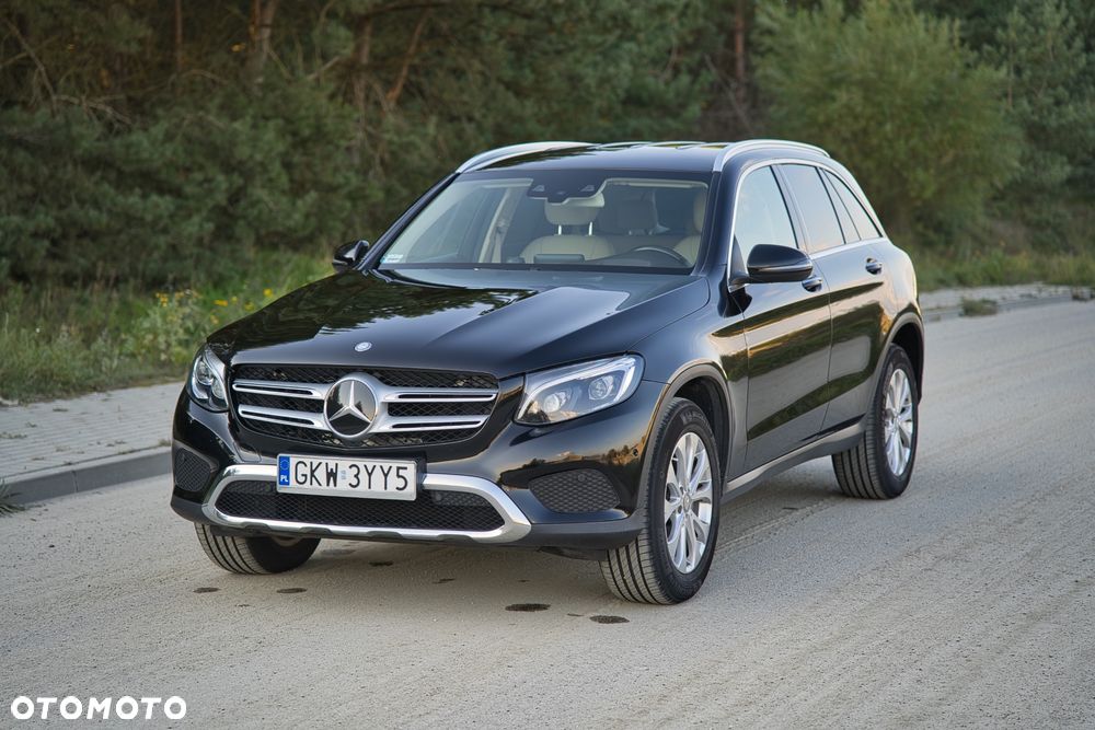 Mercedes-Benz GLC - 12