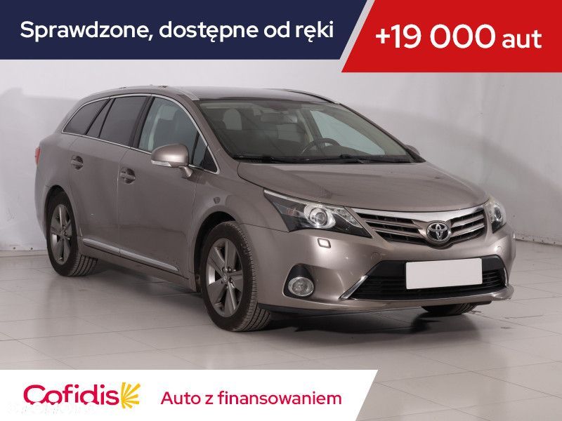 Toyota Avensis - 2