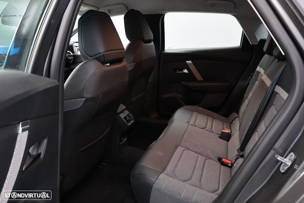 Citroën C4 1.2 Hybrid Plus e-DSC6 - 25