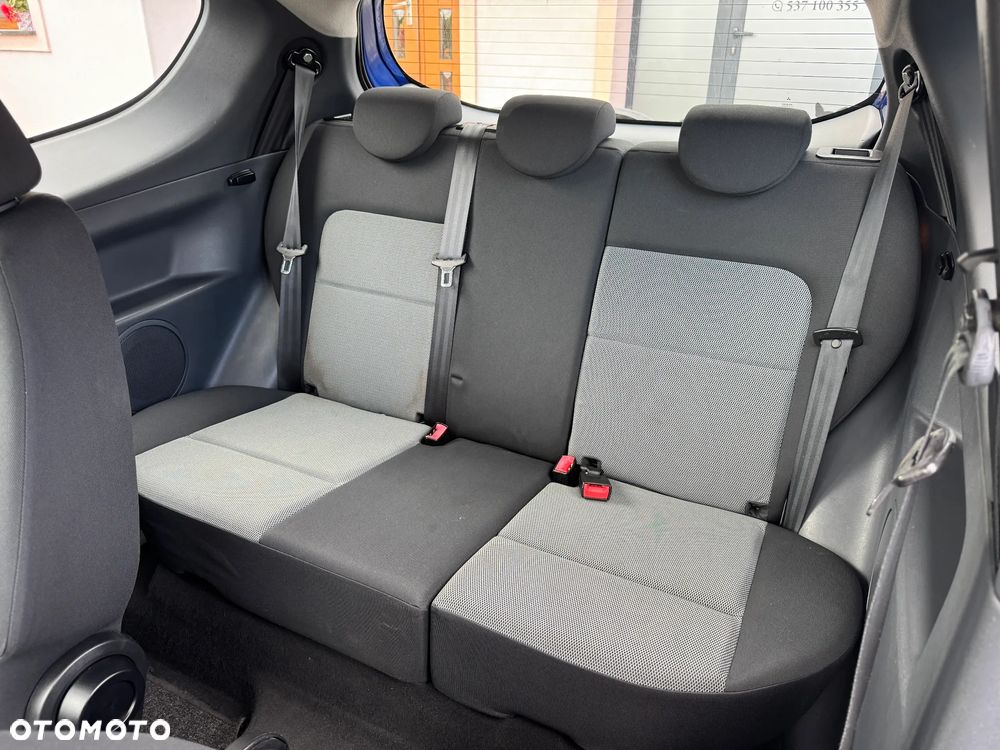 Mitsubishi Colt 1.3 Invite - 31